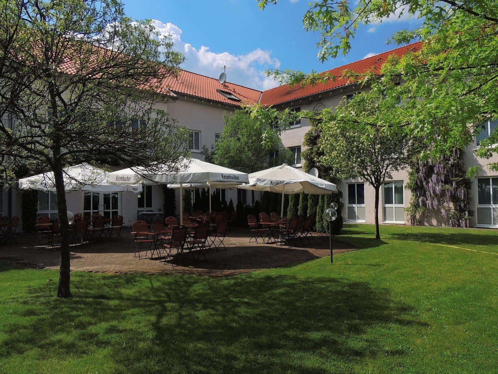Garner Hotel Cottbus Sued By Ihg Exterior photo